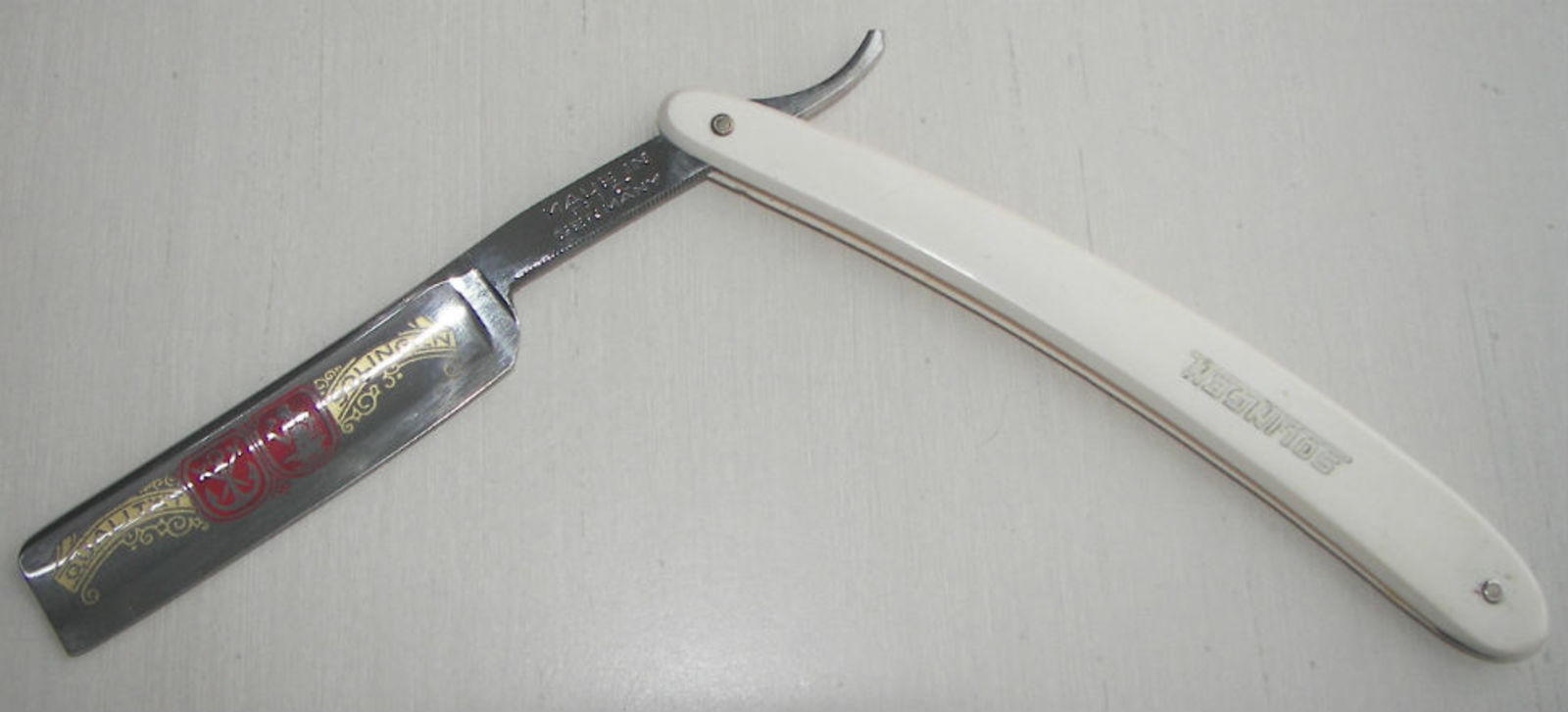 Straight Razor